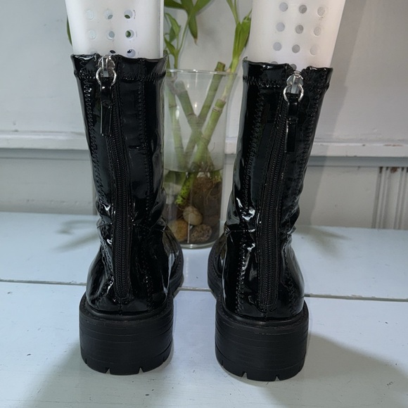 Forever 21 combat boots - Picture 3 of 7